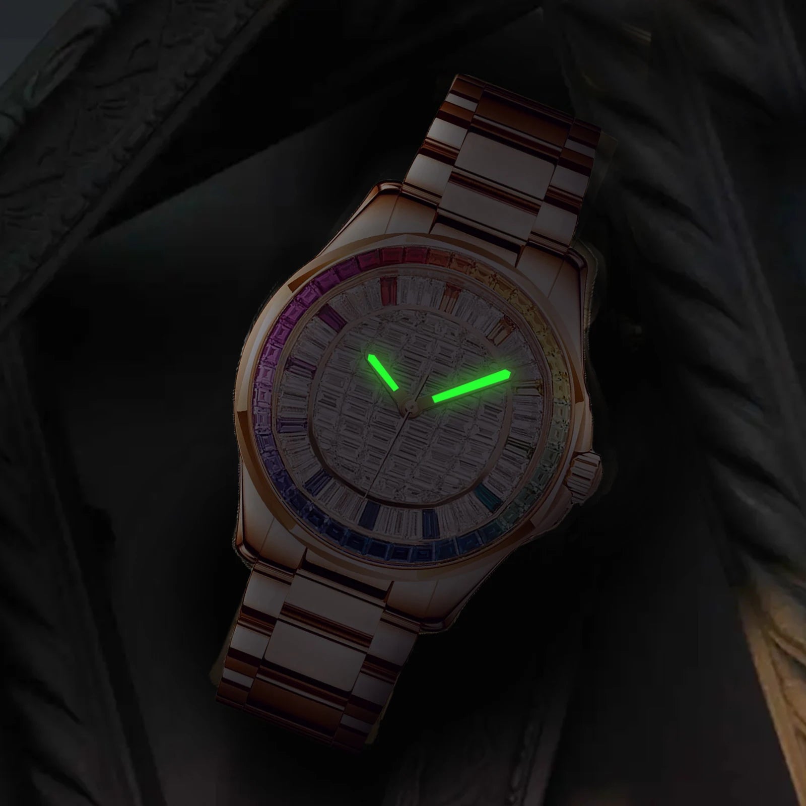 Reloj mecánico de lujo con diamantes cuadrados coloridos